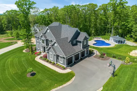 4 Avas Way, Burlington, CT 06013
