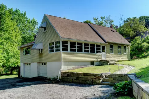 134 Bogue Rd, Harwinton, CT 06791