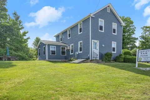 281 Salmon Brook St, Granby, CT 06035