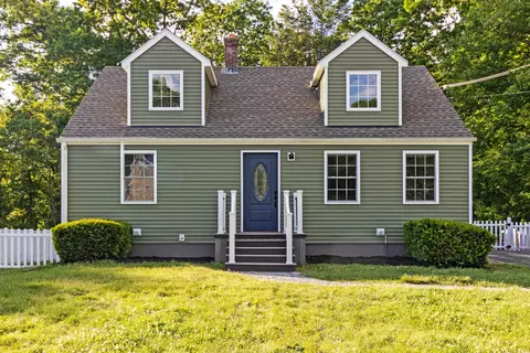 18 New York Rd, Oakdale, CT 06370