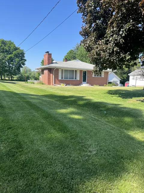 161 Spring St, Windsor Locks, CT 06096