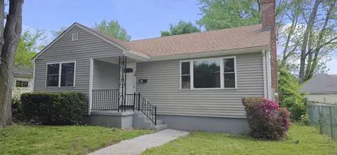 24 Humphrey St, Hartford, CT 06106