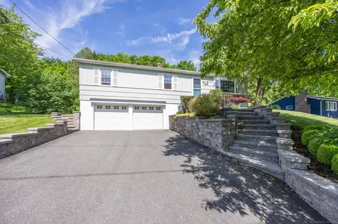 249 Winthrop Dr, Cheshire, CT 06410