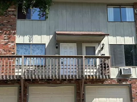 30 Kay Ln #B, Waterbury, CT 06708