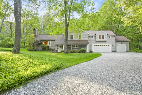 4 Bridgeworth Ln, Sherman, CT 06784