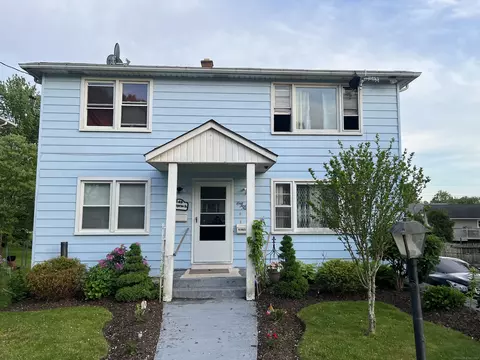 149 Rosengarten Dr, Waterbury, CT 06704