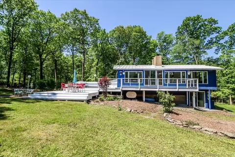 3 Rising Sun Trl, Sherman, CT 06784