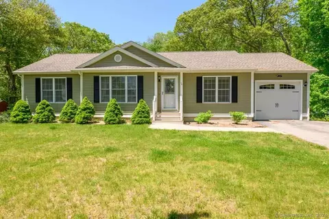 76 Vinegar Hill Rd, Ledyard, CT 06335