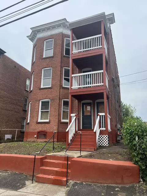 42-44 York St, Hartford, CT 06106