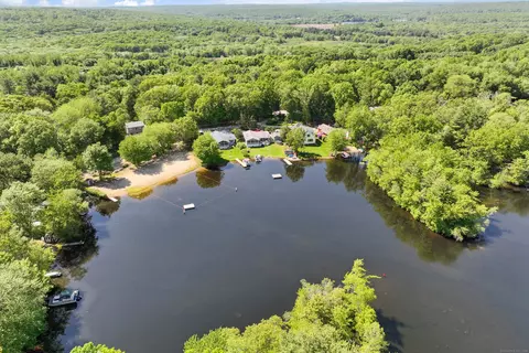 158 Lakeside Dr, Lebanon, CT 06249