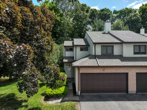 81 Oak Forest Dr #81, Manchester, CT 06042