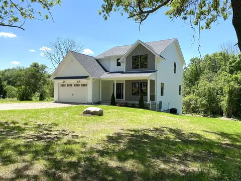 85 Doyle Rd, Tolland, CT 06084