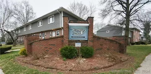 9 Camelot Dr #2, Bloomfield, CT 06002