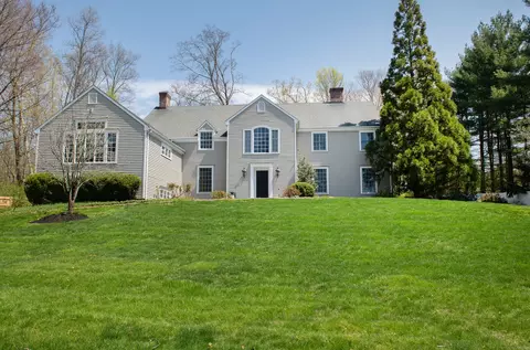 44 Lewis Dr, Ridgefield, CT 06877