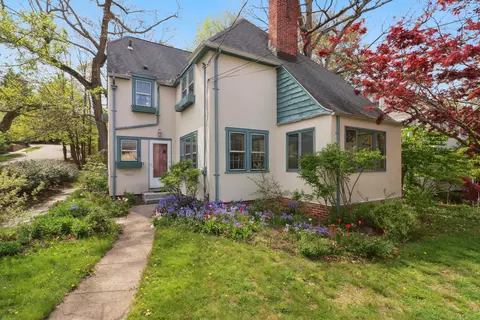 58 Hall St, Hamden, CT 06517