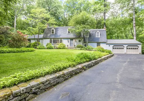 26 Bittersweet Trl, Wilton, CT 06897