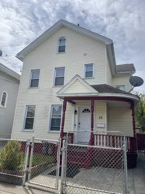 28 Woolsey St, New Haven, CT 06513