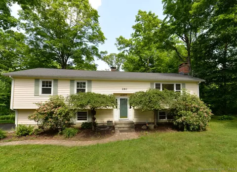 260 Hulls Hill Rd, Southbury, CT 06488