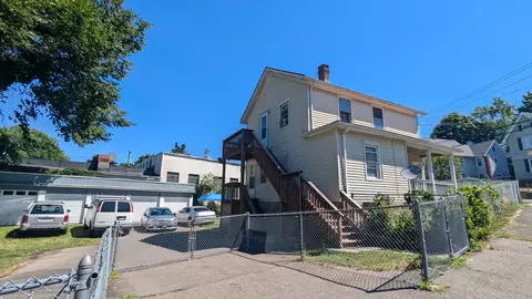 132 Hawkins St, Derby, CT 06418