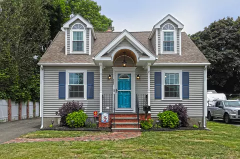 11 Bertrose Ave, Milford, CT 06460