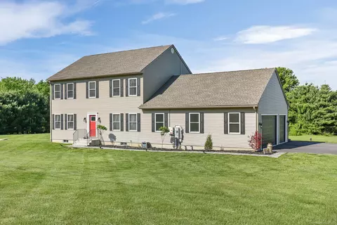 400 Senexet Rd, Woodstock, CT 06281
