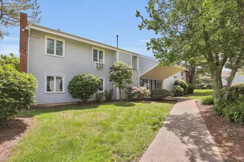 111 Florence Rd #1A, Branford, CT 06405