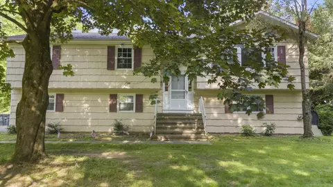 2535 Long Ridge Rd, Stamford, CT 06903