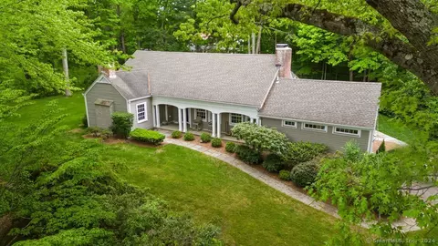 18 Forest Hill Rd, Norwalk, CT 06850