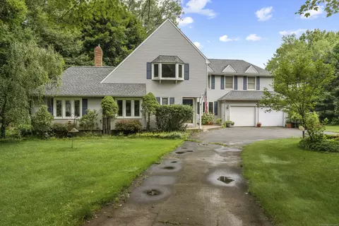 9 Bailey Rd, Enfield, CT 06082