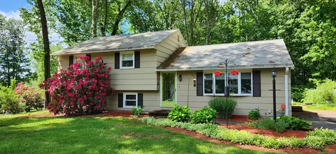 6 Timber Ln, Plainville, CT 06062