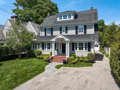 89 Shore Rd, Greenwich, CT 06870