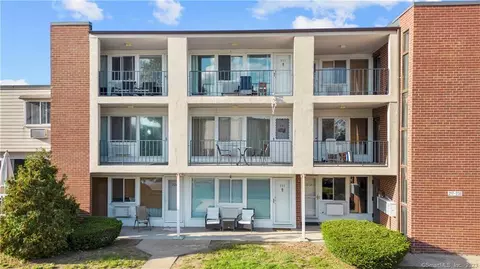 237 West Walk #237, West Haven, CT 06516