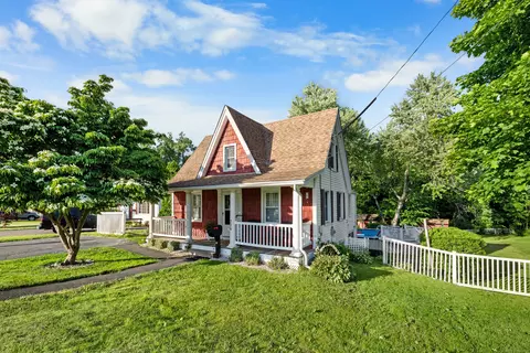 226 Orchard St, Rocky Hill, CT 06067