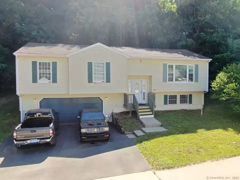 5 Jewett St, Ansonia, CT 06401