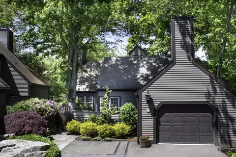38 Long Hill Farm, Guilford, CT 06437