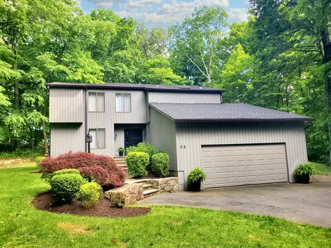58 Bobbys Ct, Ridgefield, CT 06877