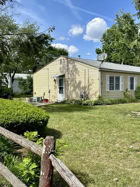 23 Patty Ln #23, Windsor Locks, CT 06096