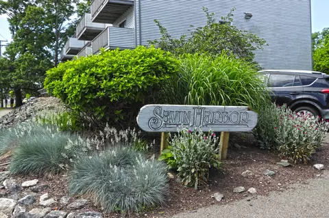 330 Savin Ave #9, West Haven, CT 06516