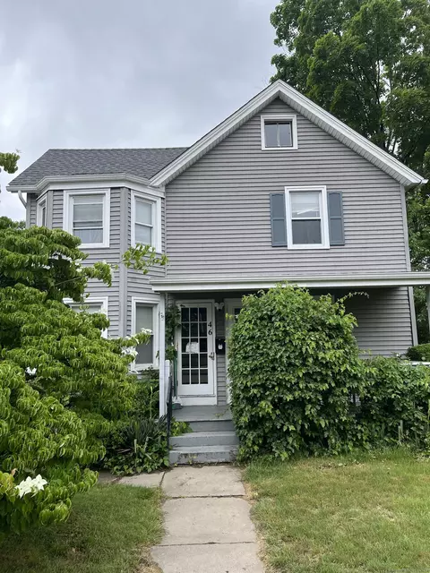 46-48 Saunders St, East Hartford, CT 06108