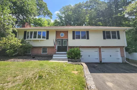 461 Candee Rd, Naugatuck, CT 06770