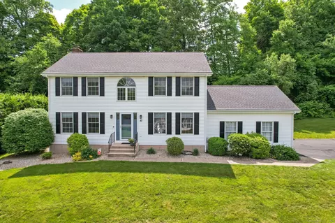 87 Elizabeth Rd, Berlin, CT 06037