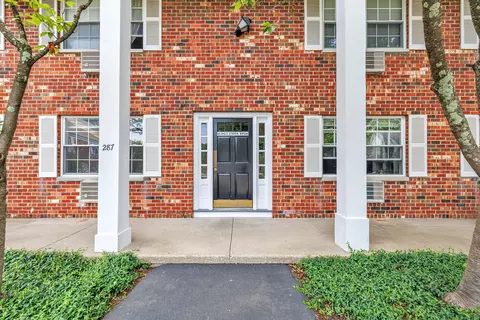 287 Hamilton Ave #3E, Stamford, CT 06902