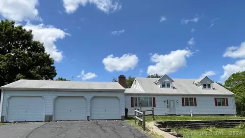 38 Pinnacle Rd, Farmington, CT 06032