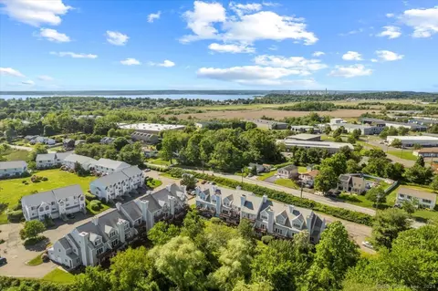 560 Silver Sands Rd #503, East Haven, CT 06512
