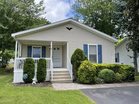 10 Three Garden Ter, Southington, CT 06489