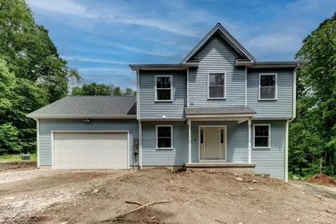 17 Jack Henry Dr, Windham, CT 06280