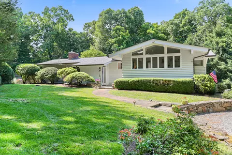 64 High Noon Rd, Weston, CT 06883