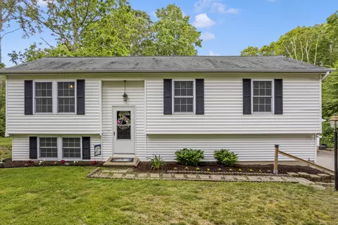 199 Old Colchester Rd, Salem, CT 06420