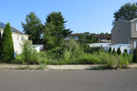 15 Yorktown Rdg #LOT 2, Waterbury, CT 06704