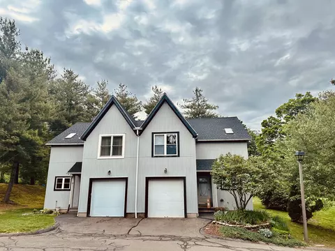 25 Timberline Dr #25, Farmington, CT 06032